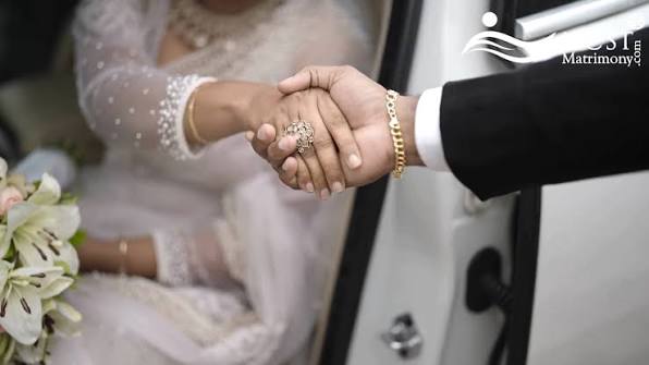 வெற்றிகரமான மணமக்களின் அனுபவப் பகிர்வு